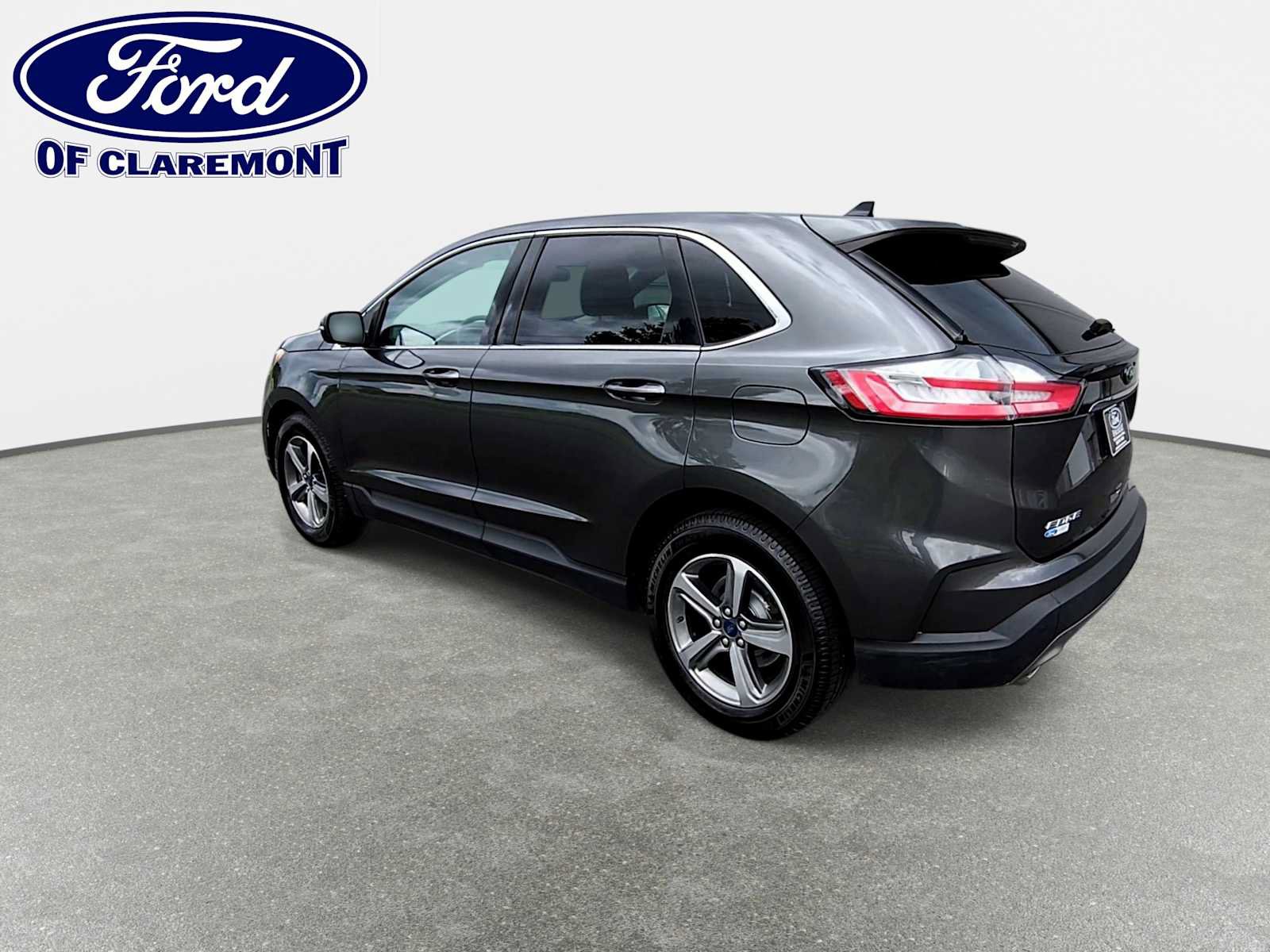Used 2020 Ford Edge SEL w/ Convenience Package AWD/4WD image 6