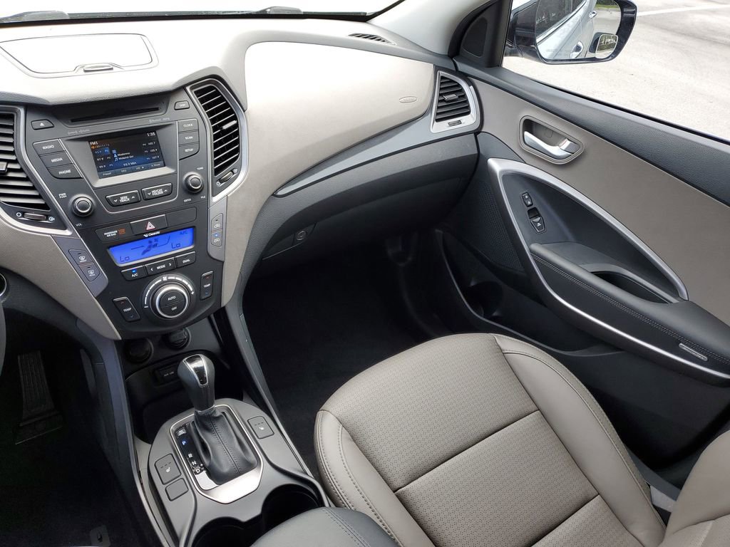 Used 2016 Hyundai Santa Fe Sport w/ Option Group 03 image 17