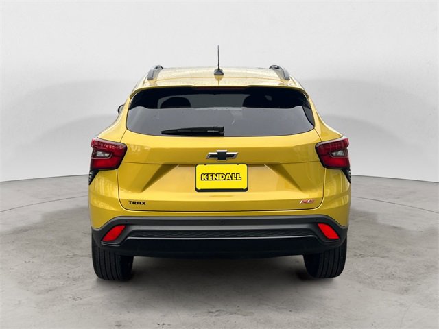 Used 2024 Chevrolet Trax RS w/ Driver Confidence Package image 4