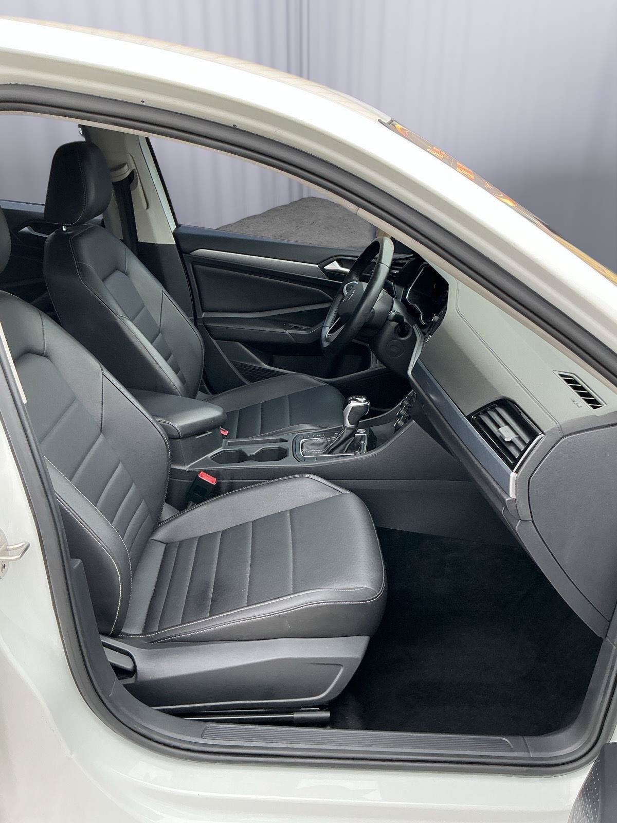 Used 2022 Volkswagen Jetta SE FWD image 24