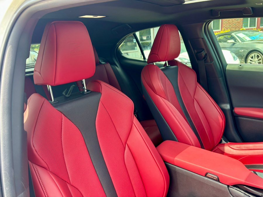 Used 2021 Lexus UX 250h F Sport w/ F Sport Premium Package AWD/4WD image 18