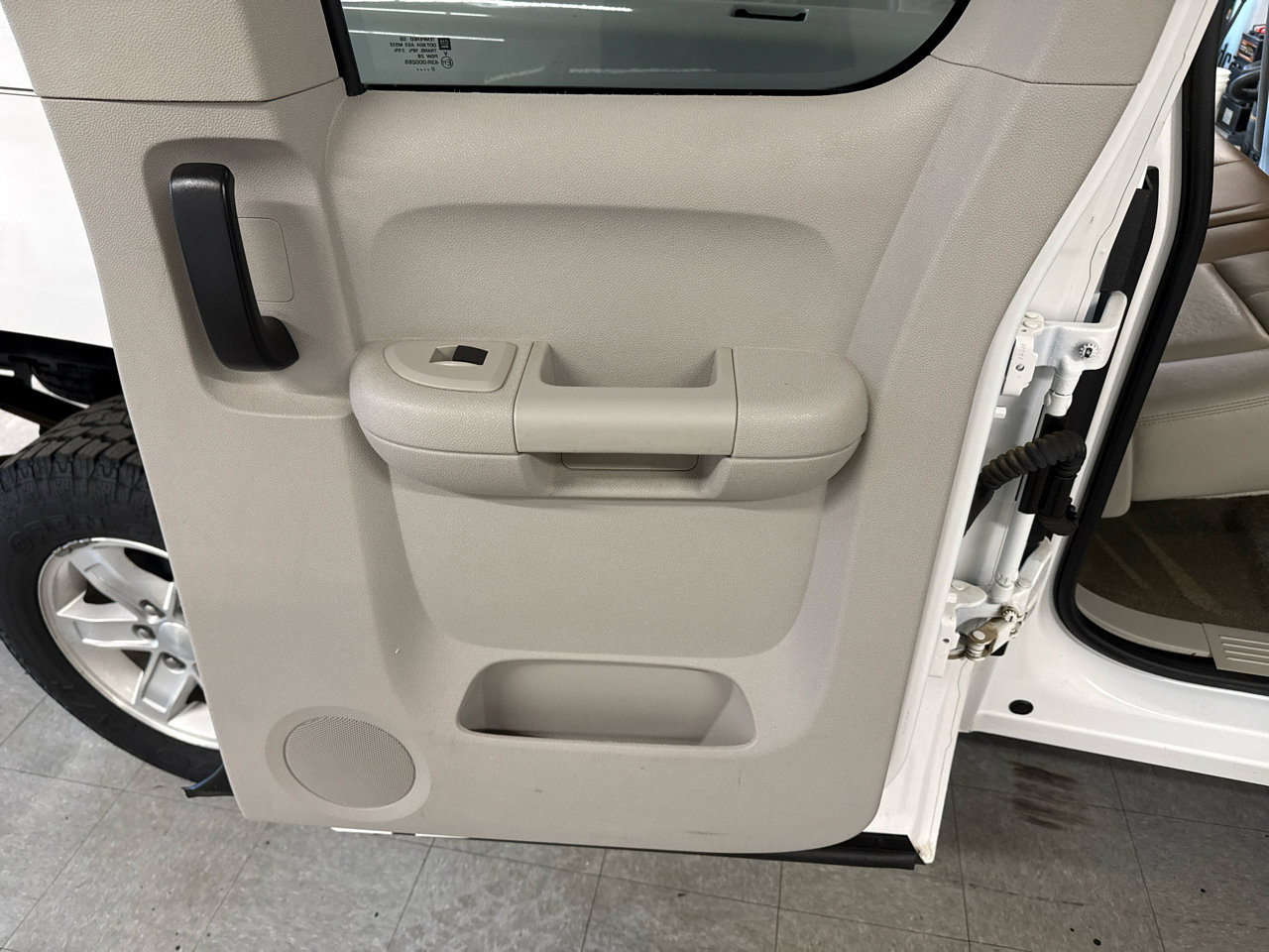 Used 2011 GMC Sierra 1500 SLE w/ Power Tech Package image 41