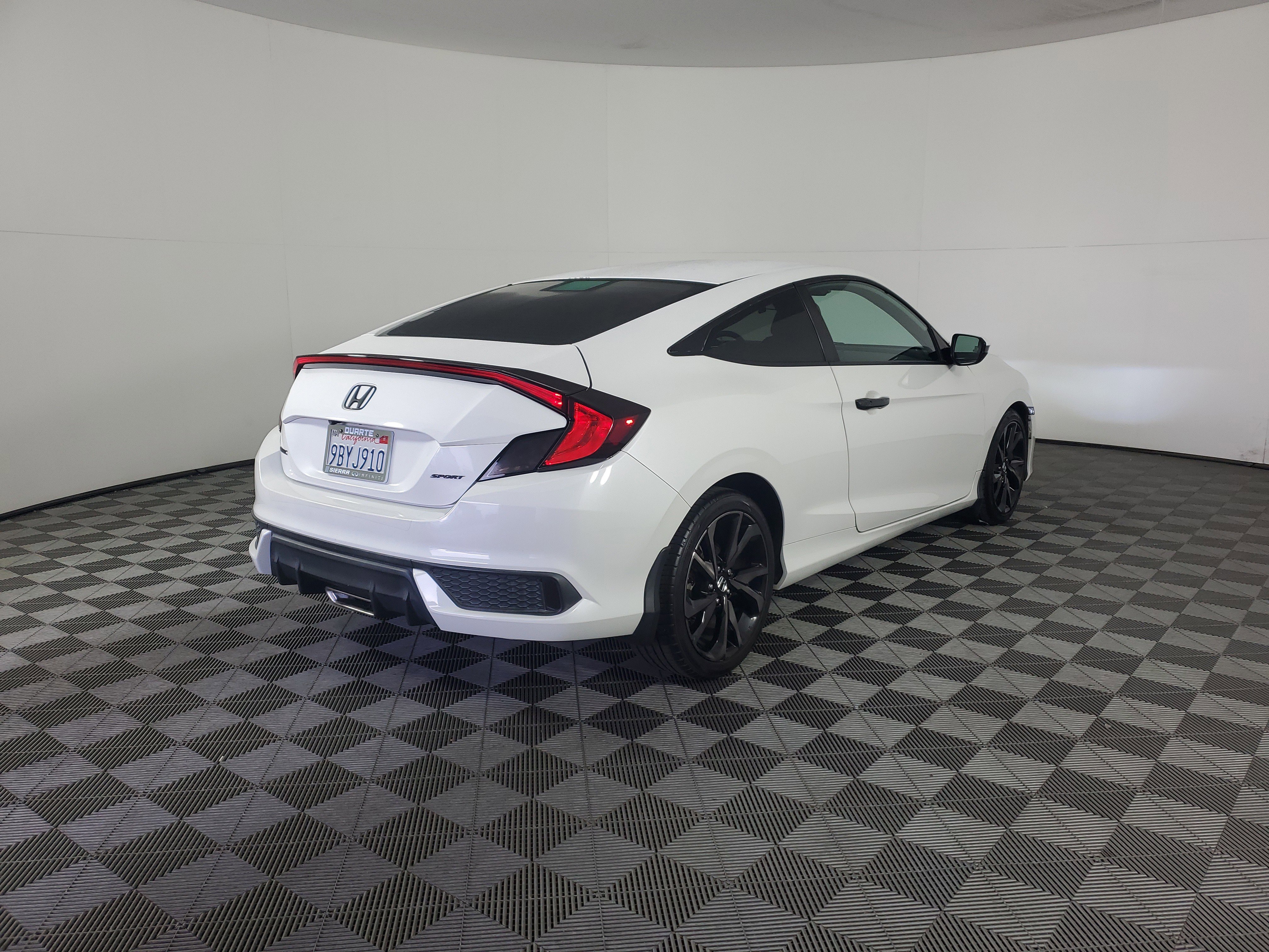 Used 2019 Honda Civic Sport image 4