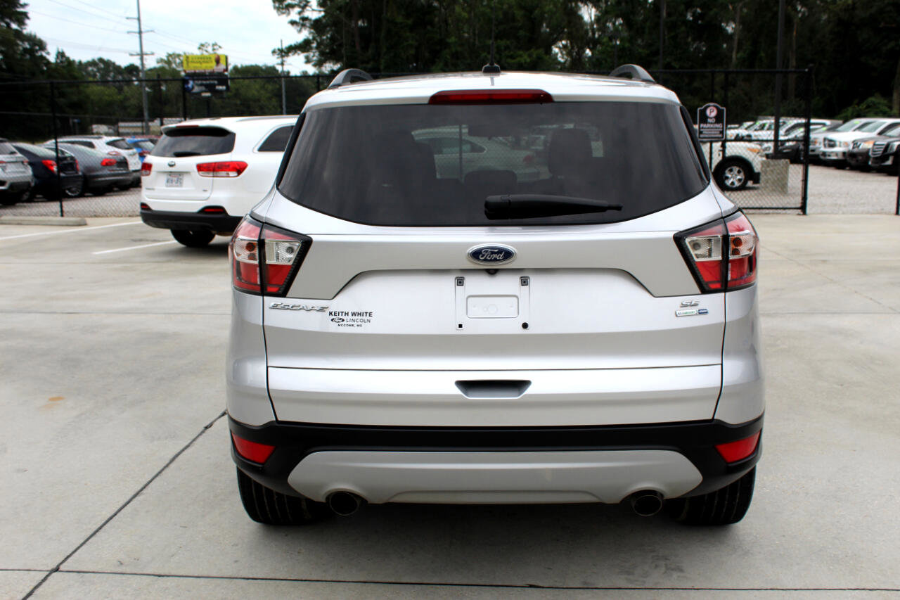 Used 2018 Ford Escape SE image 21