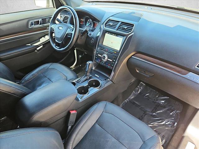 Used 2017 Ford Explorer Limited FWD image 27