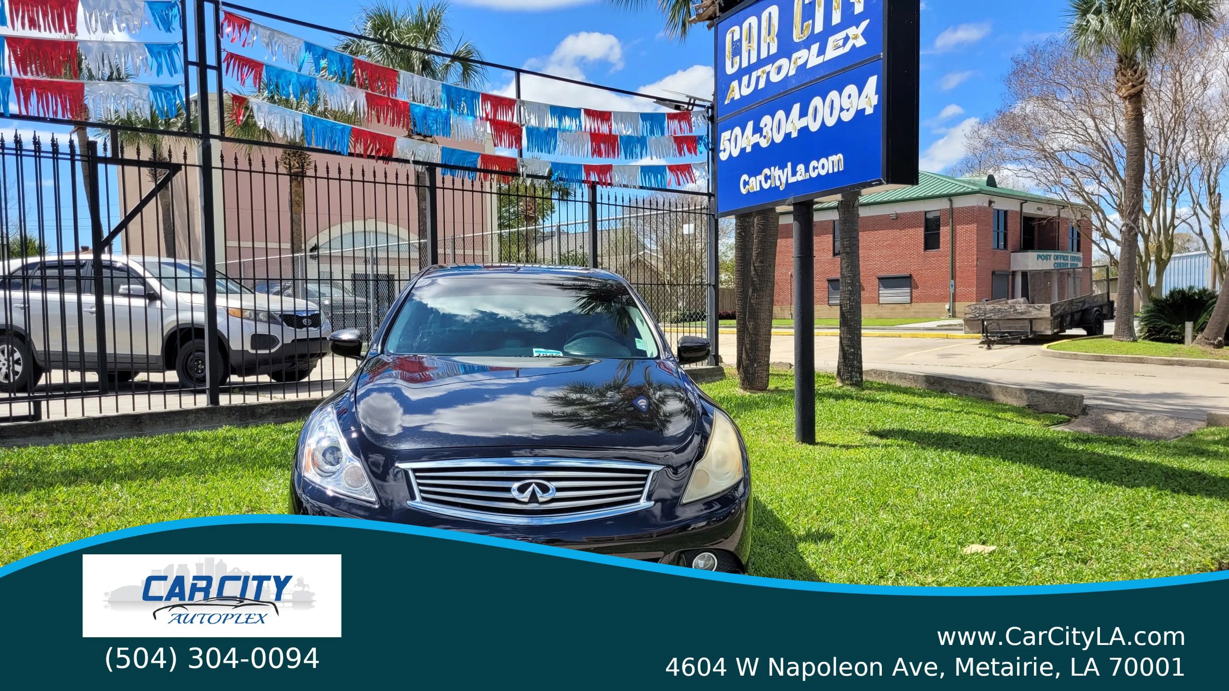 Used 2011 INFINITI G25 Journey w/ Moonroof Pkg image 2