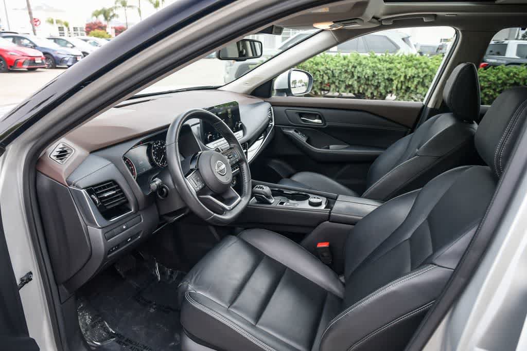 Used 2023 Nissan Rogue SL w/ SL Premium Package AWD/4WD image 16