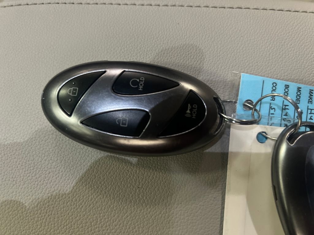 Used 2025 Hyundai Tucson Blue AWD/4WD image 32