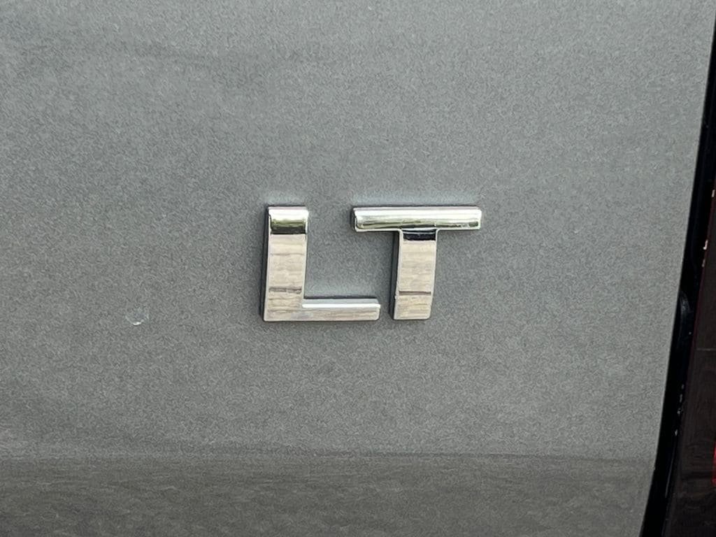 Used 2019 Chevrolet Colorado LT w/ LT Convenience Package AWD/4WD image 11