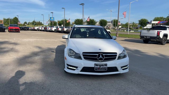 Used 2014 Mercedes-Benz C 300 4MATIC Sedan image 3