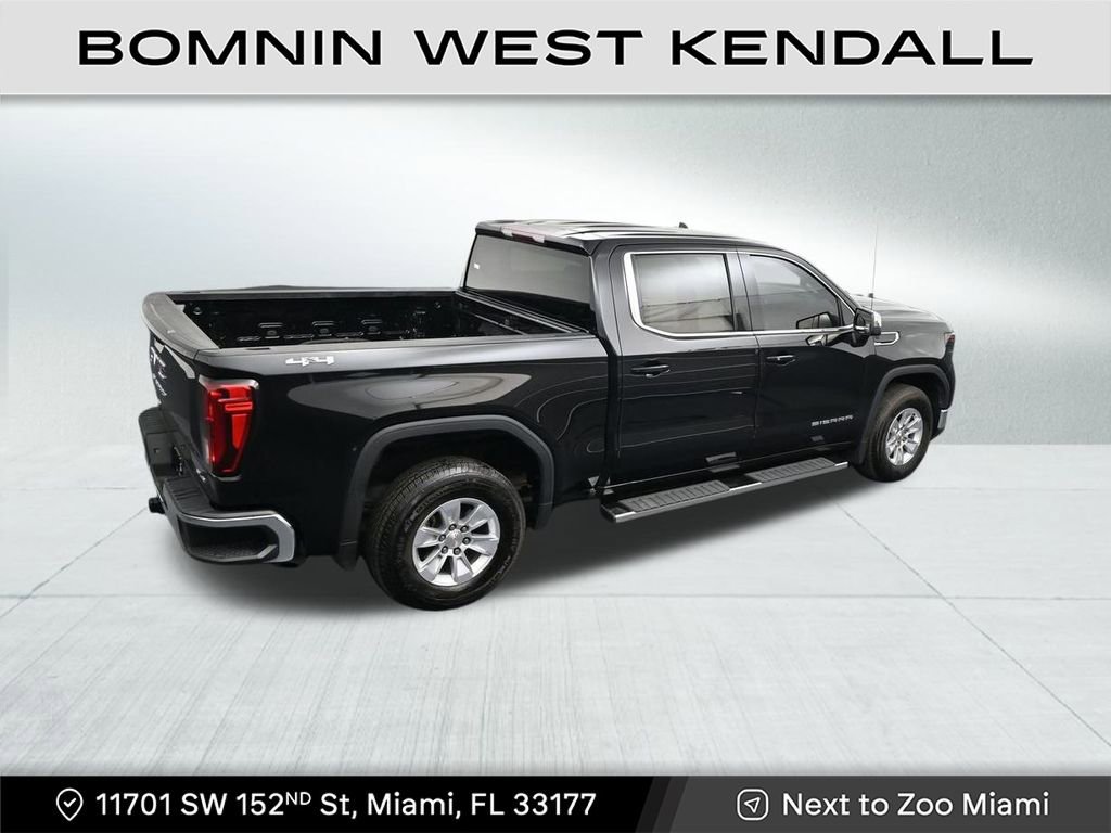Used 2023 GMC Sierra 1500 SLE image 17