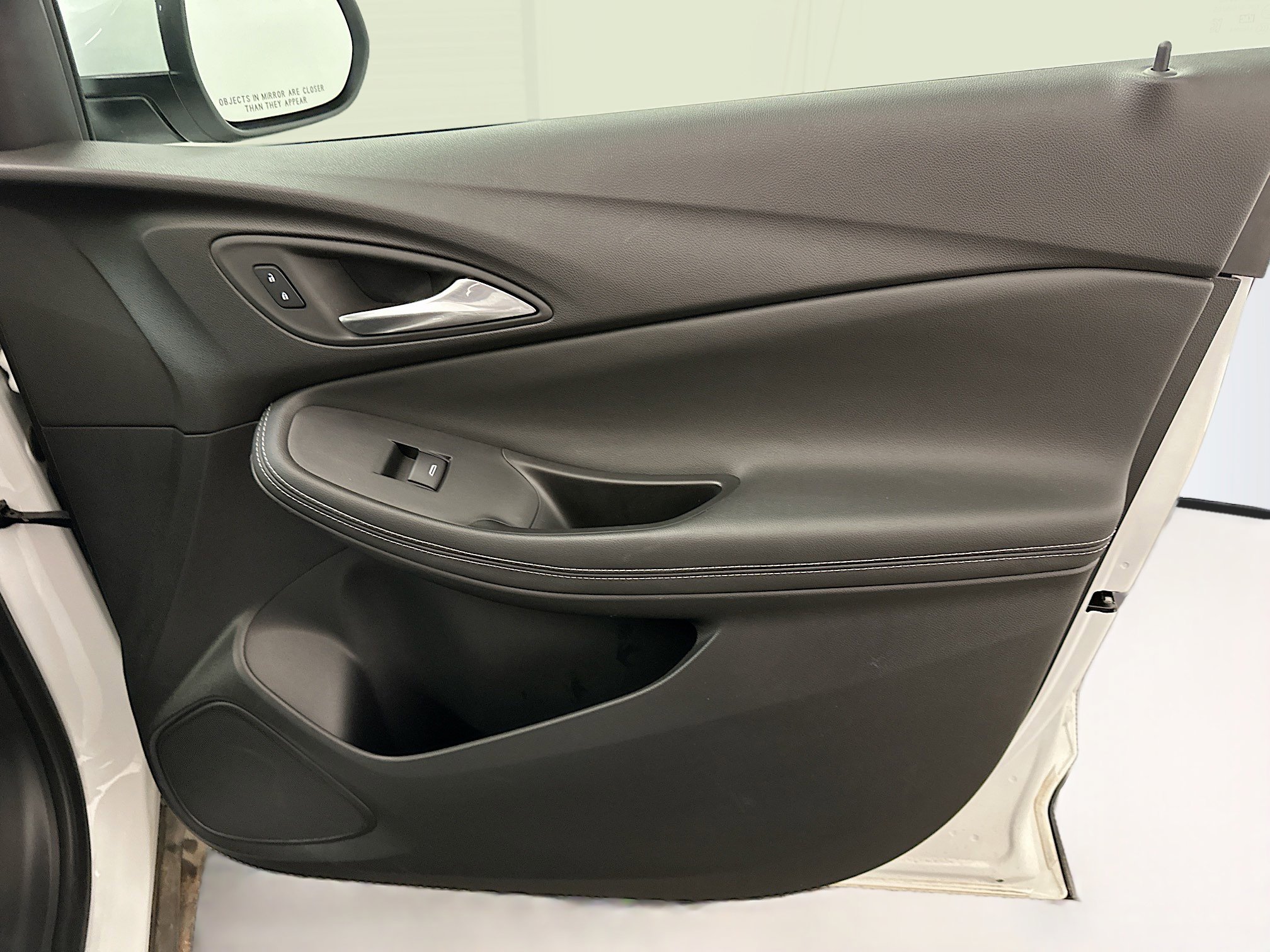 Used 2025 Buick Encore GX Preferred image 32