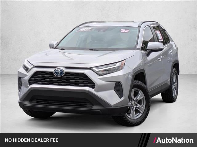 Used 2022 Toyota RAV4 XLE AWD/4WD image 1