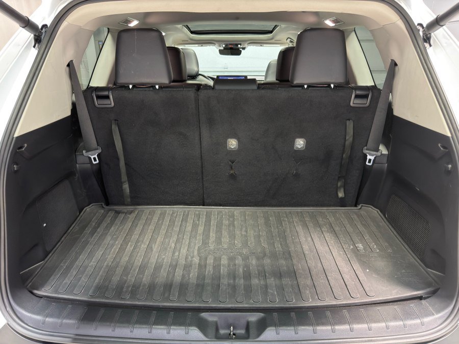 Used 2024 Toyota Grand Highlander AWD image 54