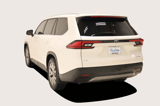 Used 2024 Toyota Grand Highlander Limited image 8