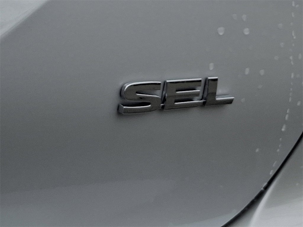 New 2026 Mitsubishi Outlander SEL image 14