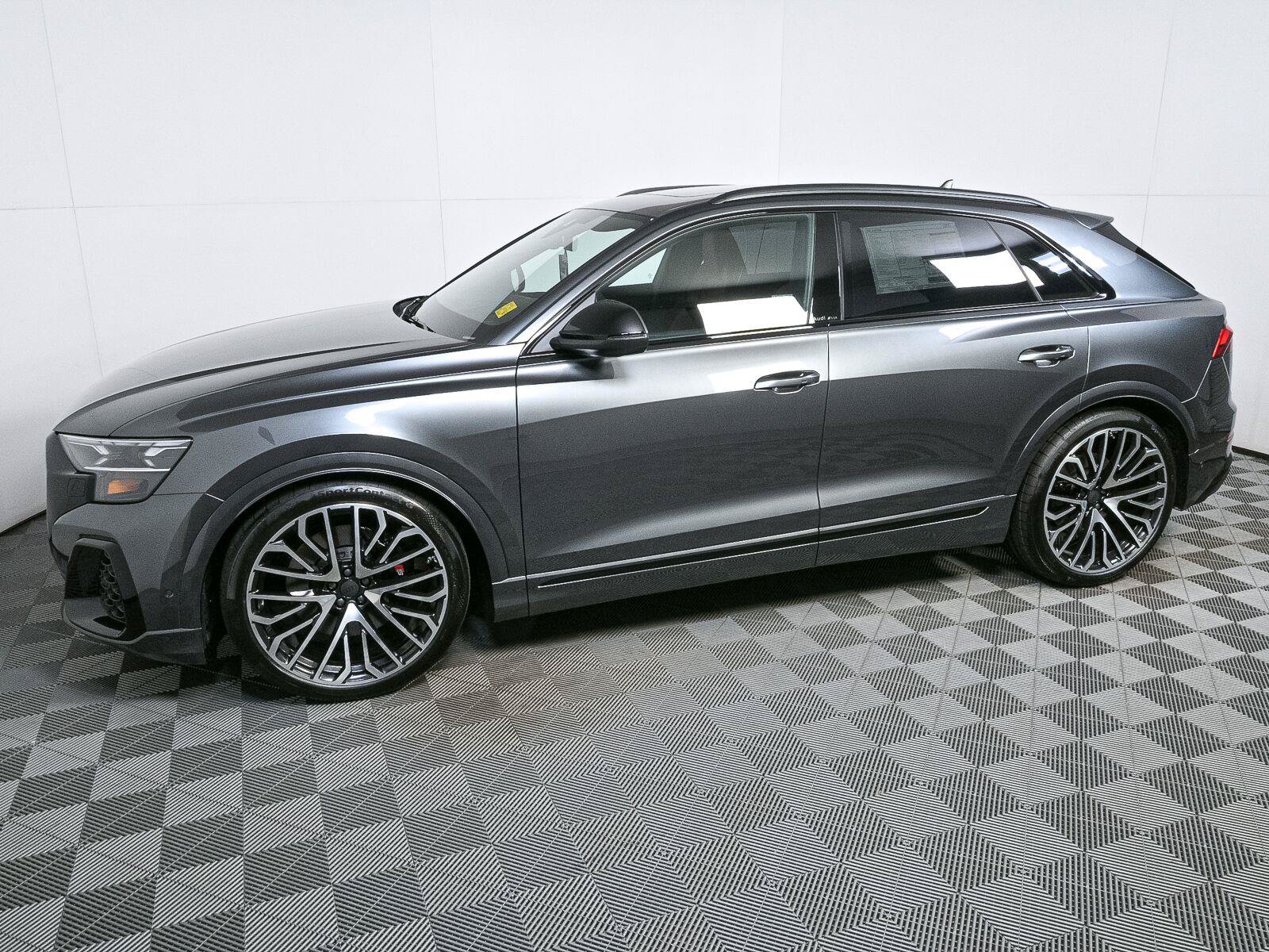 New 2026 Audi SQ8 Prestige AWD/4WD image 28