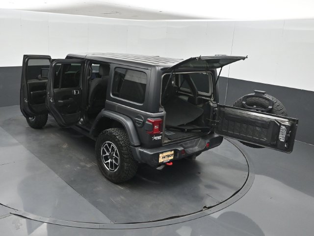 Used 2024 Jeep Wrangler Unlimited Rubicon w/ Technology Group AWD/4WD image 61