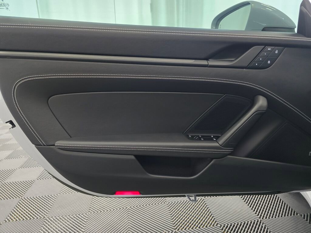 Certified 2023 Porsche 911 Targa 4 GTS image 34