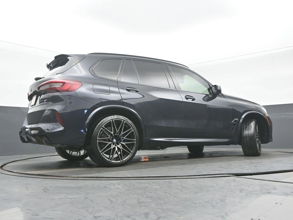 Used 2020 BMW X5 M Competition image 32