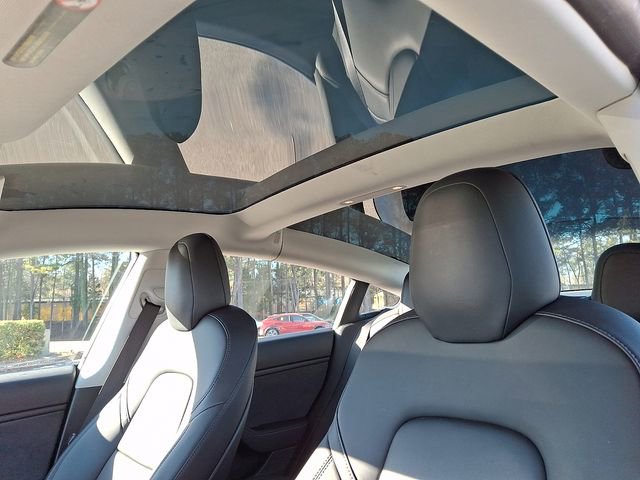 Used 2018 Tesla Model 3 Long Range image 17