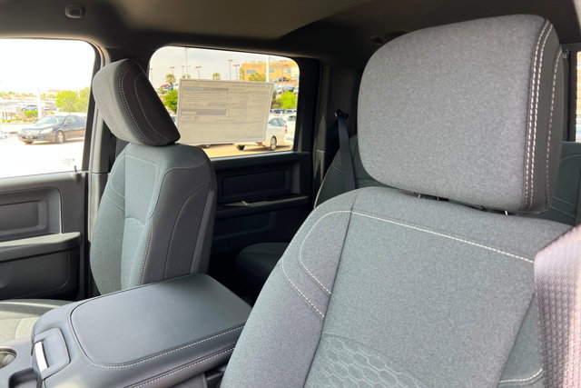 New 2026 RAM 2500 Warlock AWD/4WD image 16