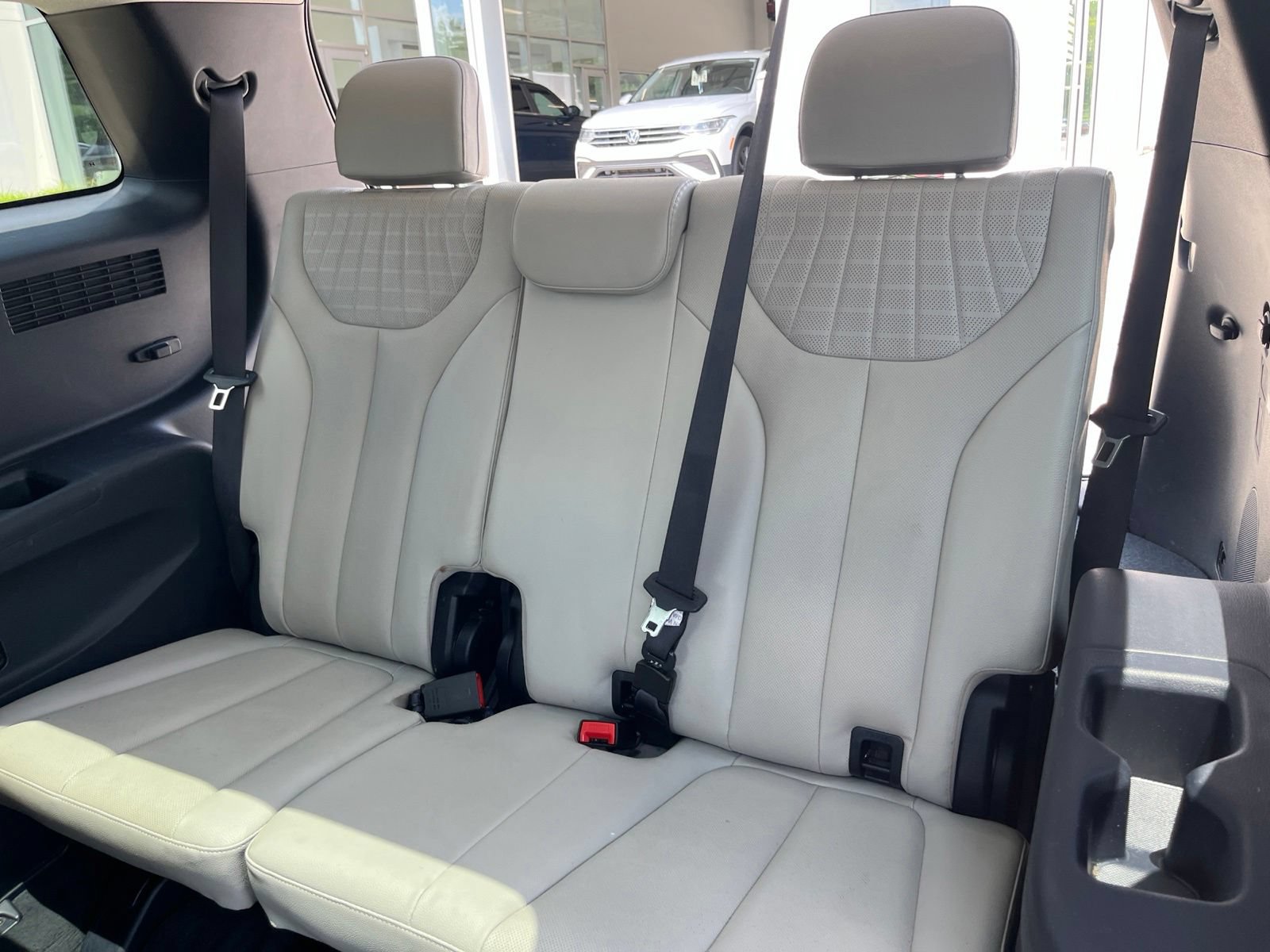 Used 2024 Hyundai Palisade Limited FWD image 35