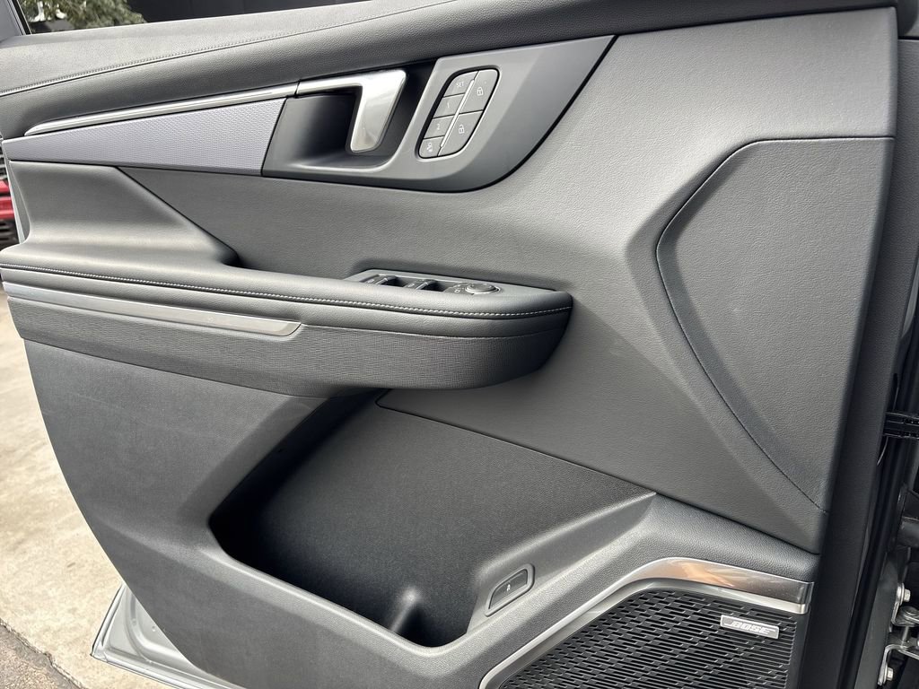 New 2025 Buick Enclave Sport Touring w/ Super Cruise Package image 22