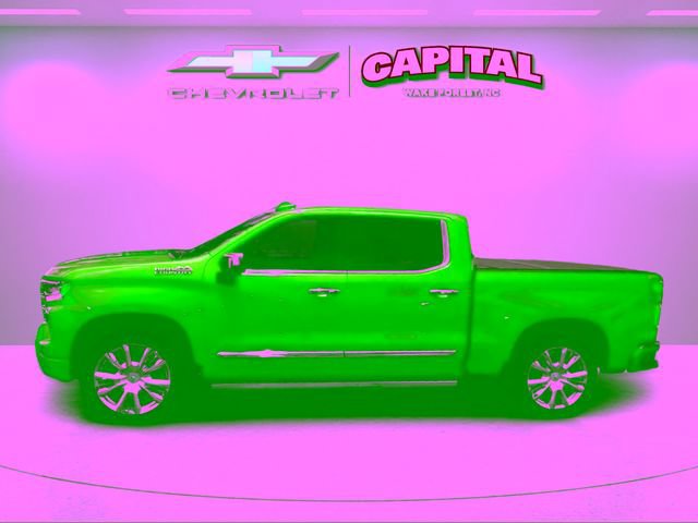Used 2024 Chevrolet Silverado 1500 High Country w/ Technology Package AWD/4WD image 2