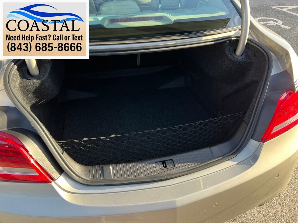Used 2015 Buick LaCrosse Leather FWD image 21