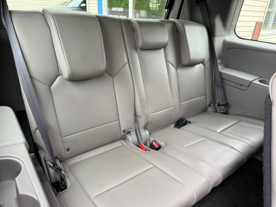Used 2015 Honda Pilot Touring image 28