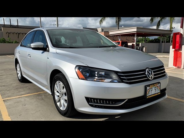 Used 2014 Volkswagen Passat 1.8T Wolfsburg Edition FWD image 3
