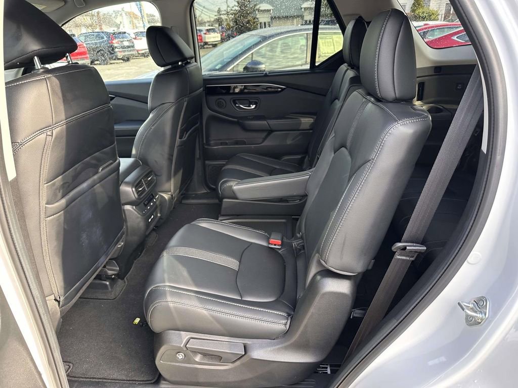 Used 2023 Honda Pilot EX-L image 13