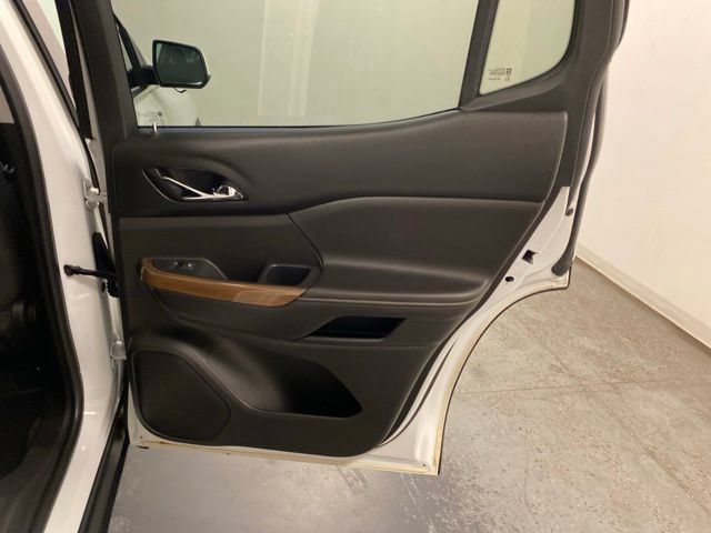 Used 2017 GMC Acadia SLE w/ Driver Alert Package I FWD image 29