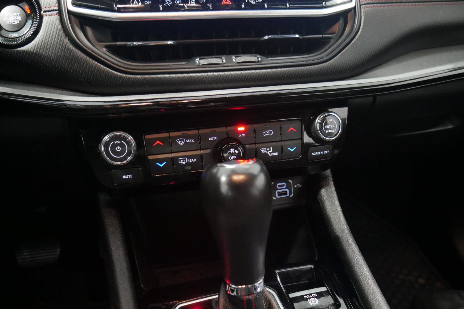 Used 2023 Jeep Compass Trailhawk image 23