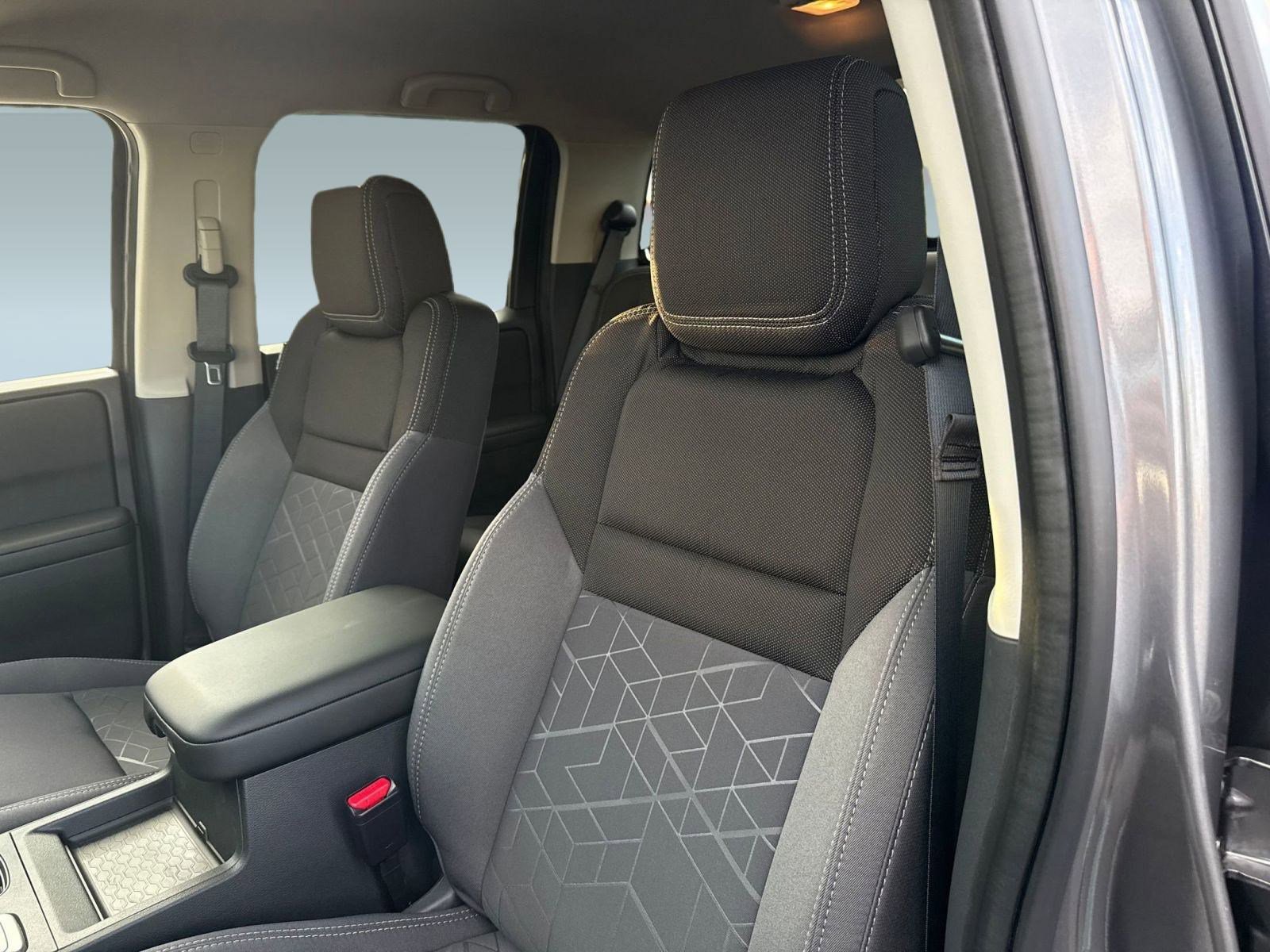 New 2026 Nissan Frontier SV w/ Tow Package image 24
