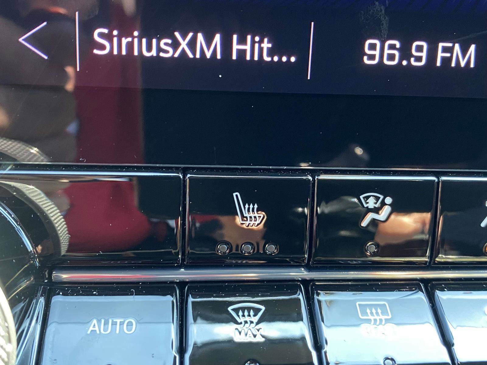 Used 2024 Chevrolet Colorado Z71 w/ Z71 Convenience Package 2 image 6