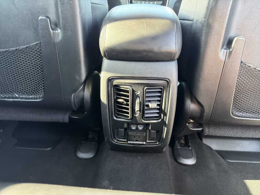 Used 2019 Jeep Grand Cherokee Limited RWD image 21