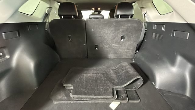 Used 2023 Kia Sportage EX FWD image 28
