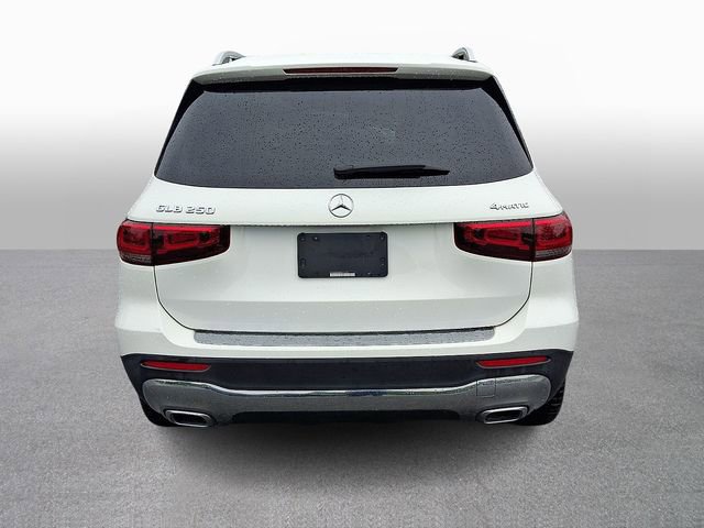 Used 2021 Mercedes-Benz GLB 250 4MATIC image 5
