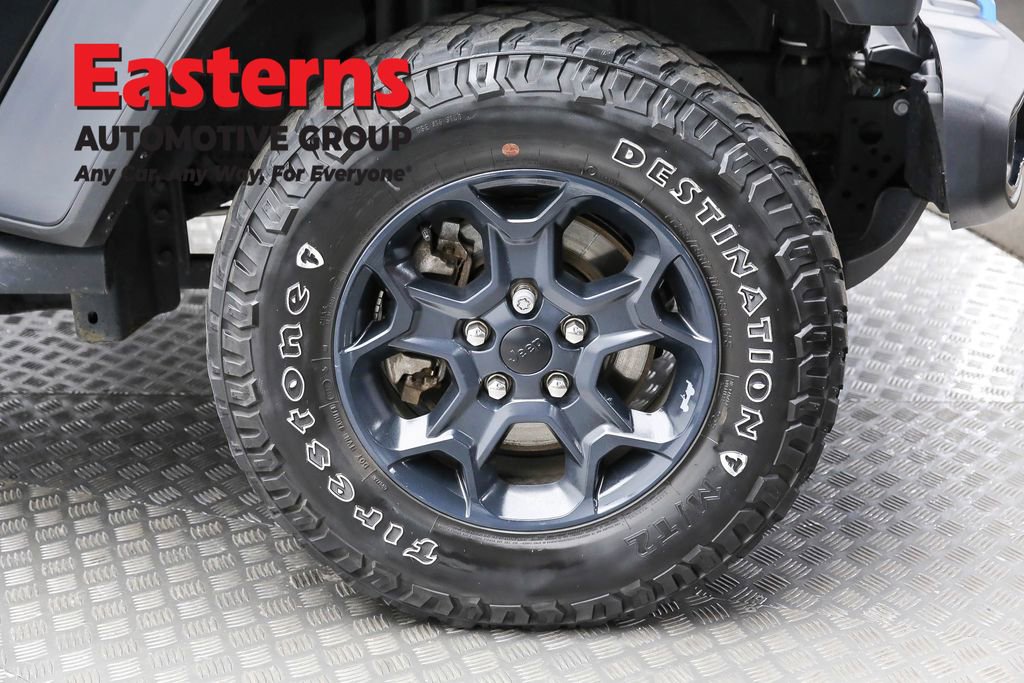 Used 2023 Jeep Wrangler Unlimited w/ Dual Top Group image 34