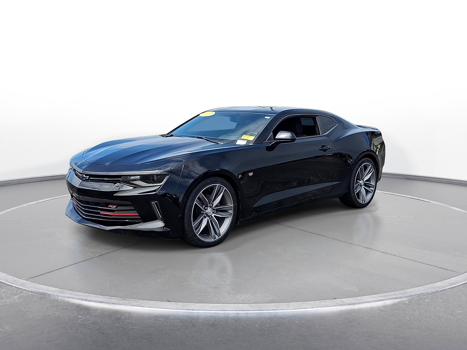 Used 2017 Chevrolet Camaro LT w/ RS Package RWD image 4
