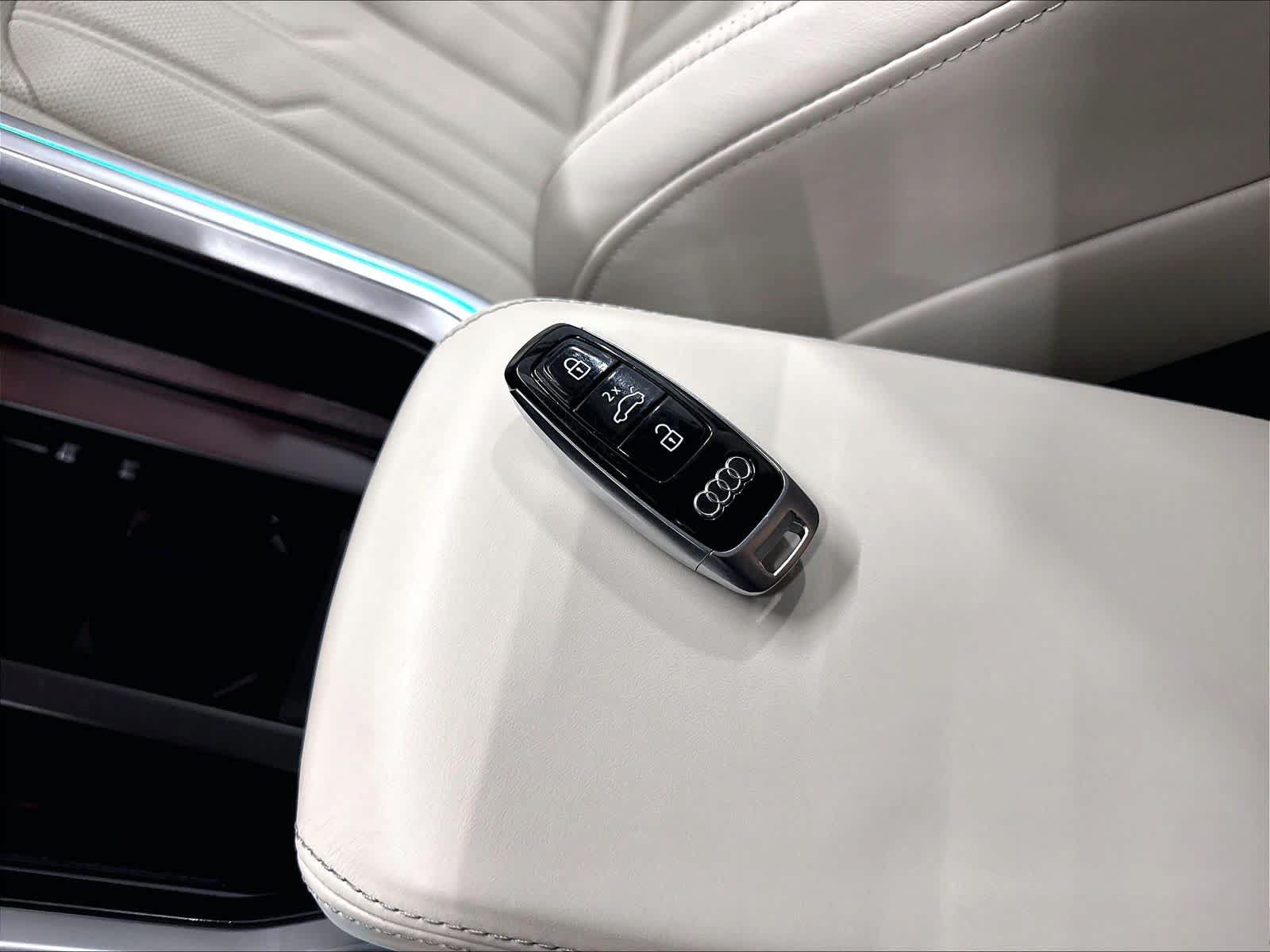Used 2024 Audi Q8 e-tron Premium Plus w/ Prestige Package AWD/4WD image 13