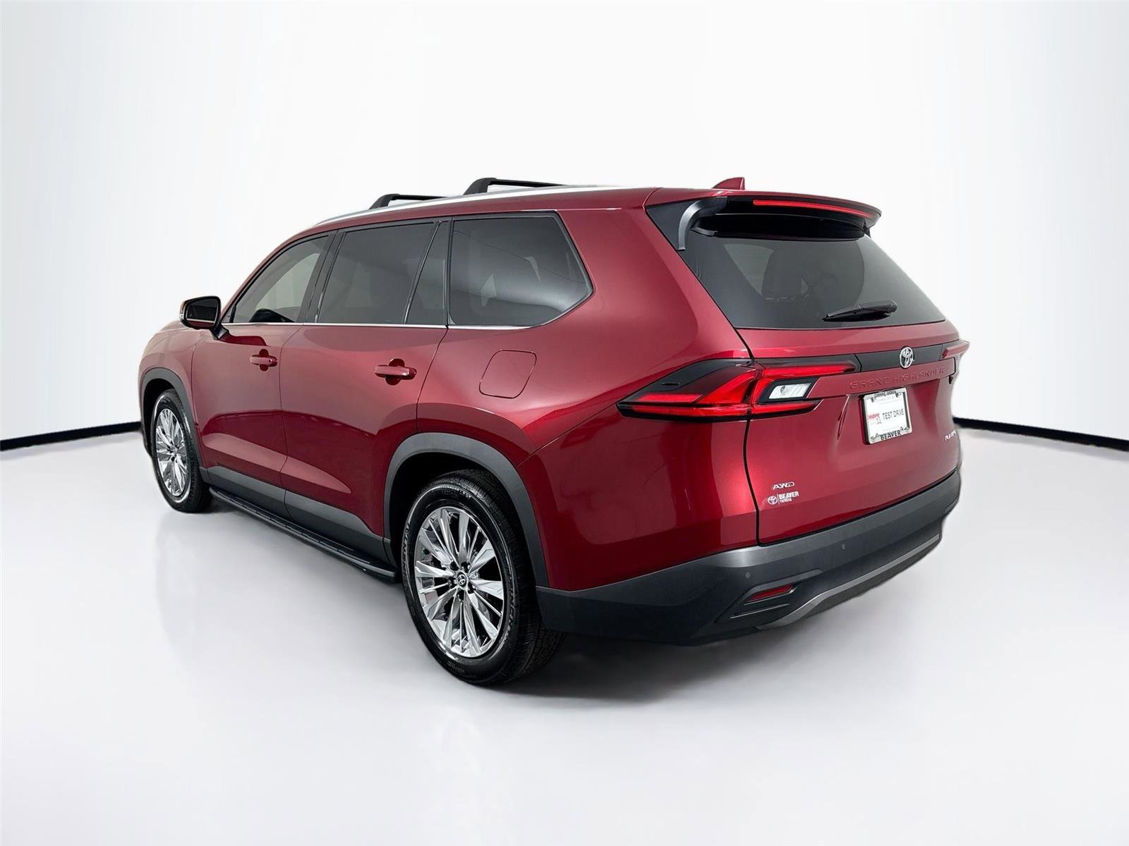 Certified 2026 Toyota Grand Highlander Platinum image 8