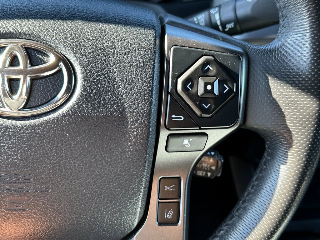 Used 2019 Toyota Tacoma TRD Off-Road image 25