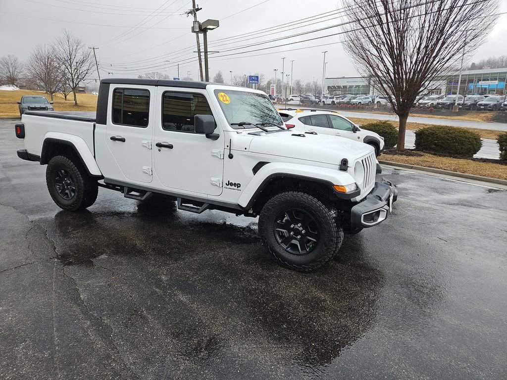 Used 2022 Jeep Gladiator Sport image 8