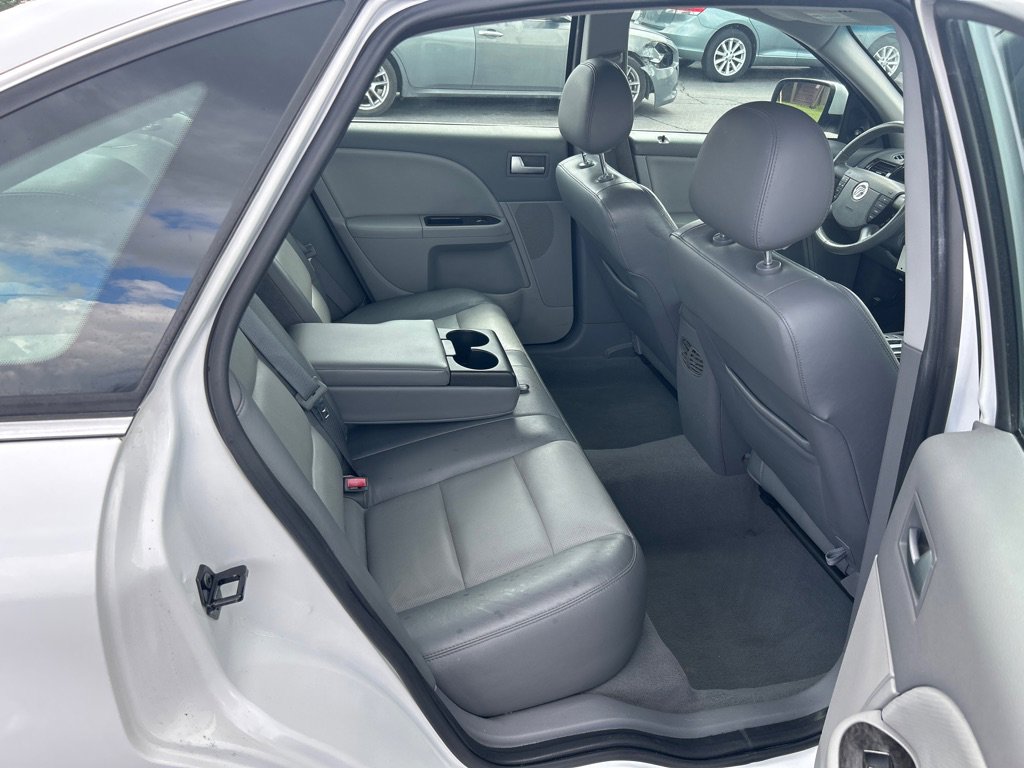 Used 2005 Mercury Montego Premier image 11