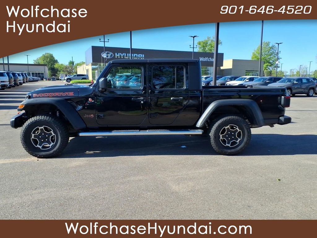 Used 2021 Jeep Gladiator Mojave image 2