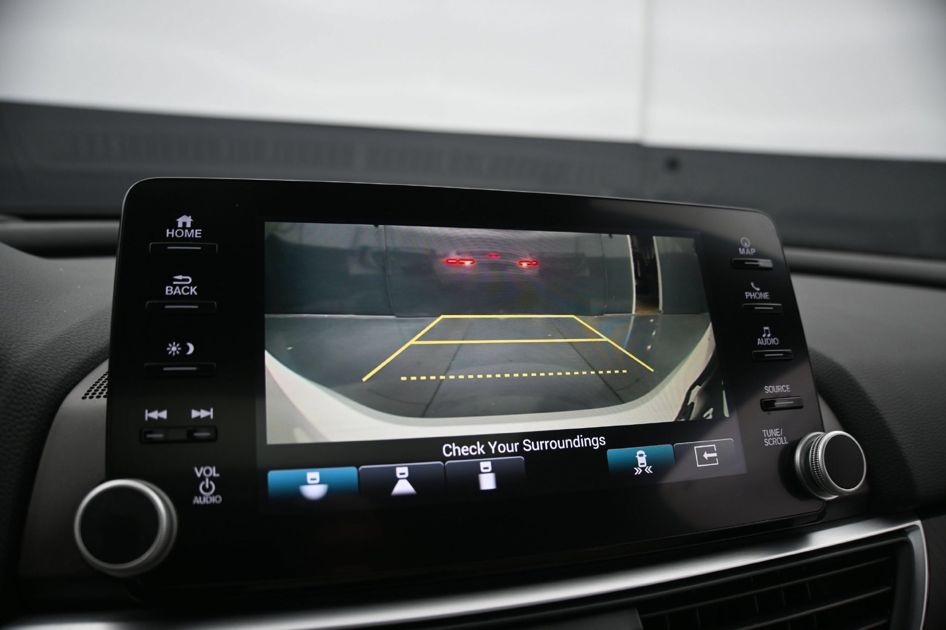 Used 2019 Honda Accord Touring image 30