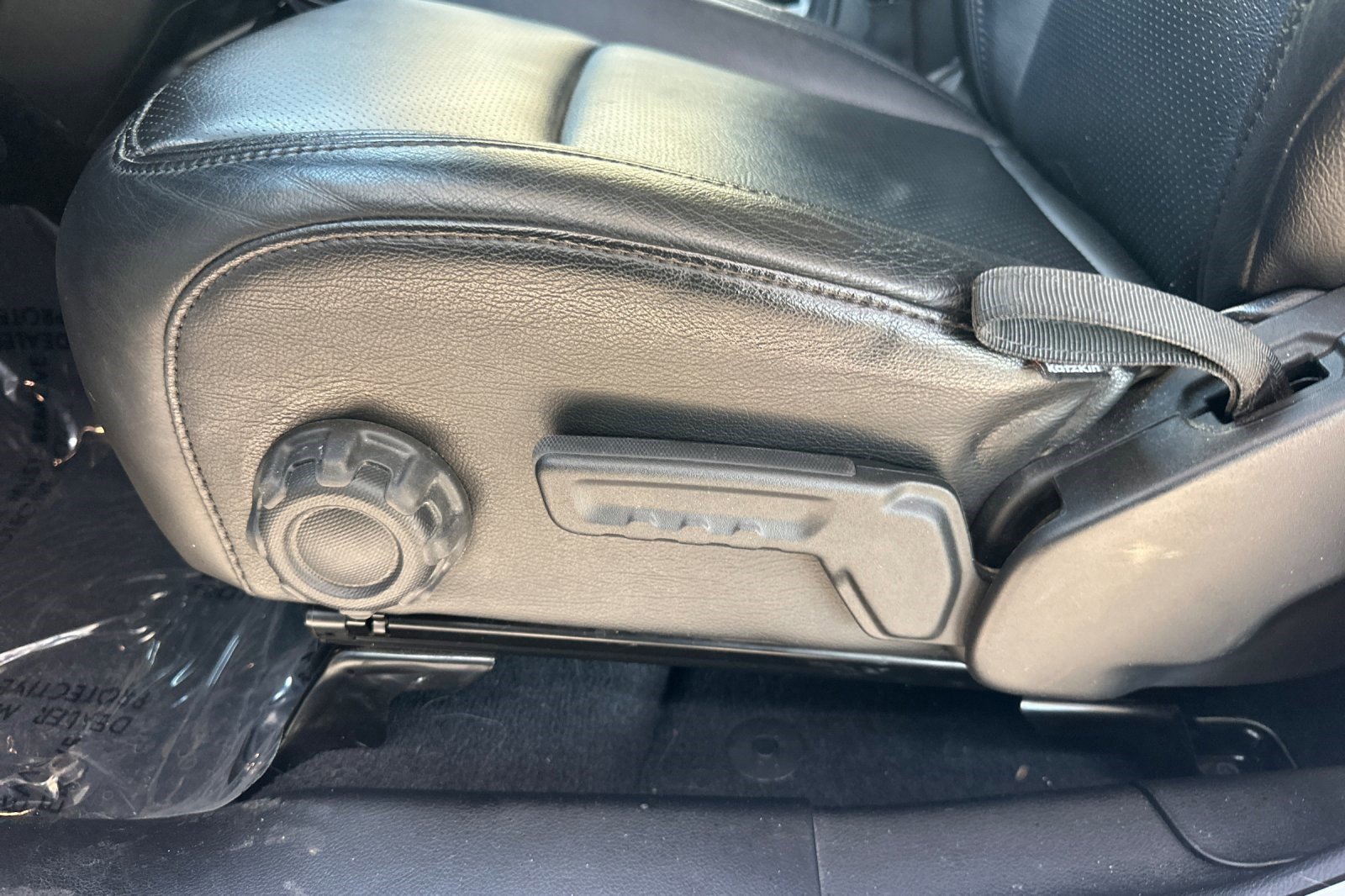 Used 2018 Jeep Wrangler Unlimited Sport S AWD/4WD image 14